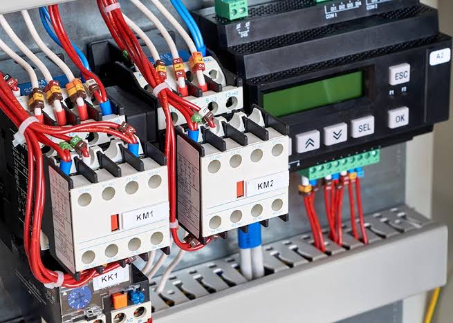 Painel de comando e automação industrial